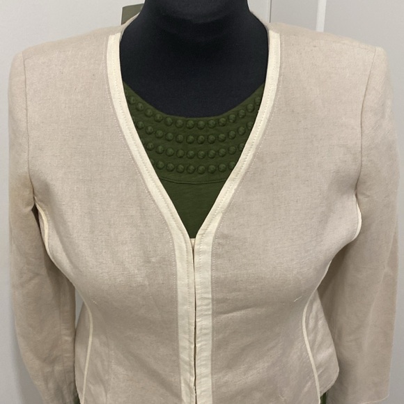 NWT Harve Benard Linen Blazer |Size 12P - Picture 2 of 13